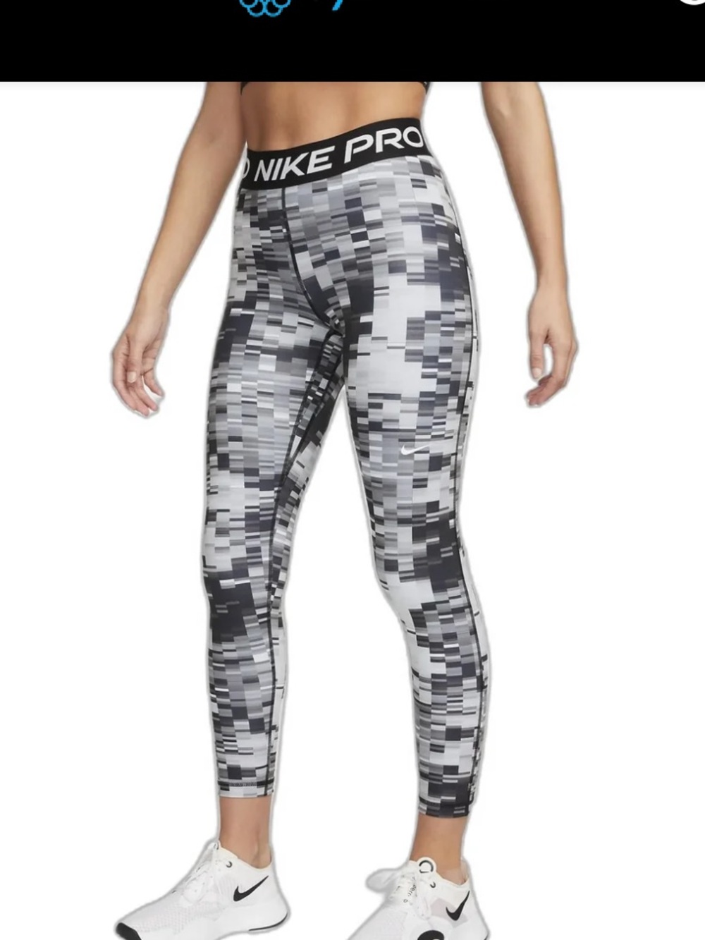 Nike Pixelated  Training Leggings - Black, Gray & White